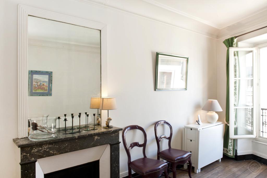 Classy St. Germain Apartment Parigi Camera foto